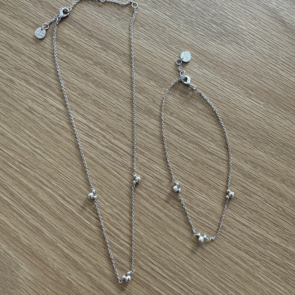 Pura vida Disney necklace and anklet bracelet